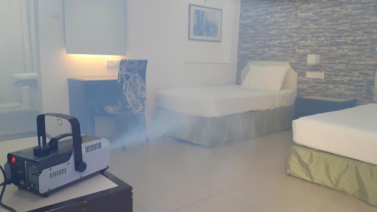 Quality Guest House Kuantan Buitenkant foto